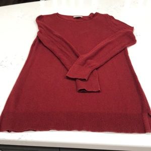 Women’s sweater